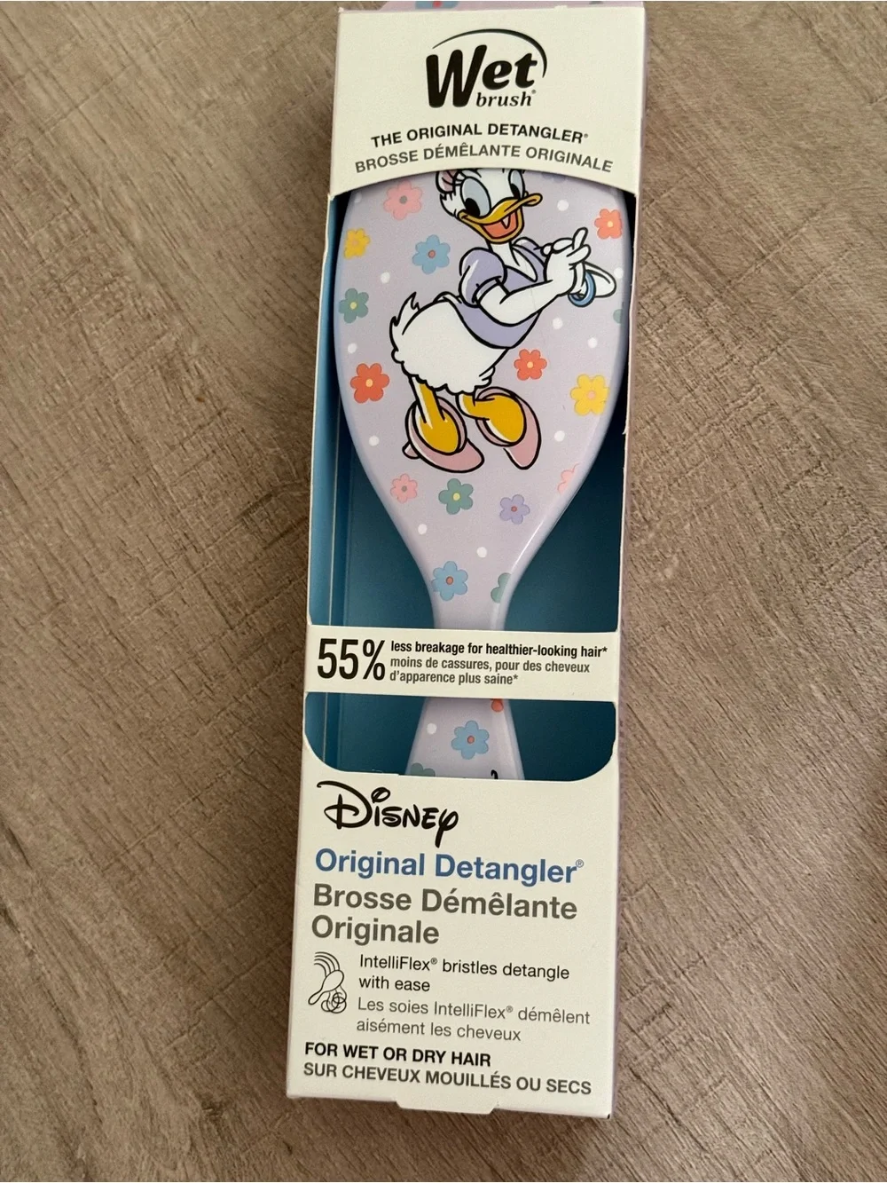 NWOT Wet Brush Disney Daisy Duck Purple Detangler Brush